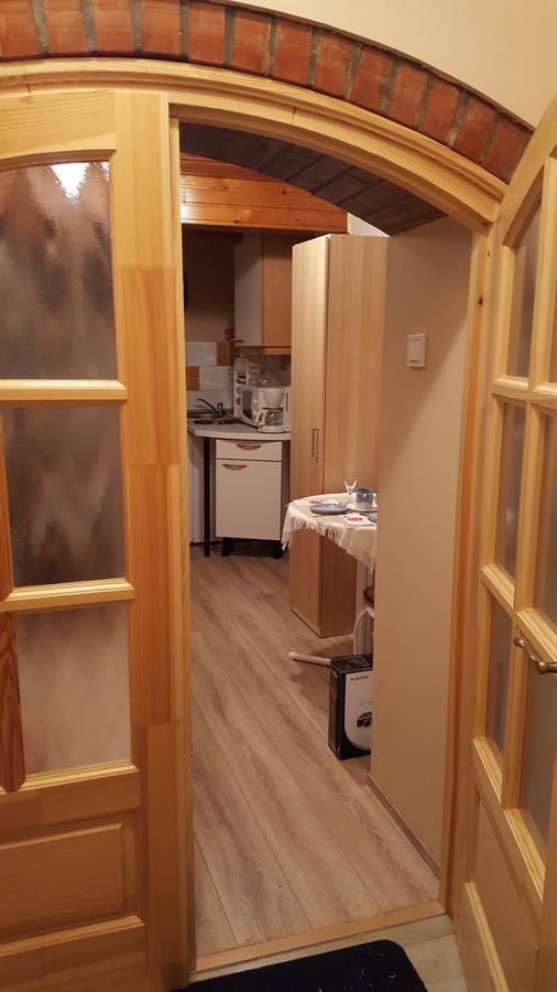 Hangulat Vendeghaz Apartmanok Orosháza Zewnętrze zdjęcie